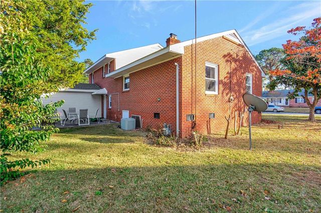 504 W 32nd Street, Lumberton, NC 28358