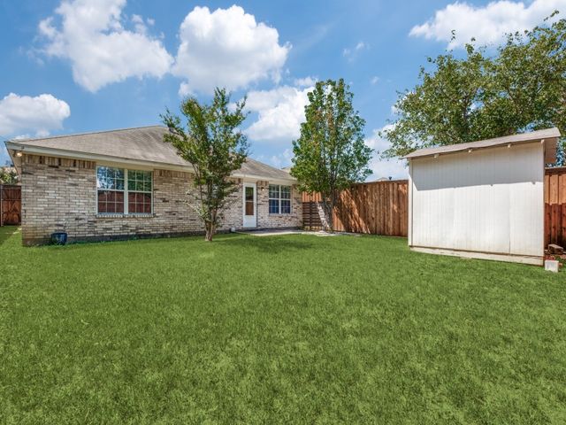 1951 Bayside Street, Dallas, TX 75212