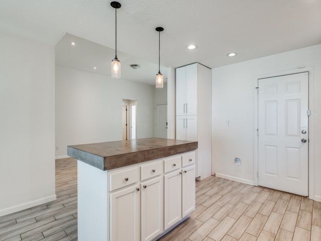 1951 Bayside Street, Dallas, TX 75212