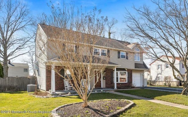 12 Branch Road, Oakhurst, NJ 07755