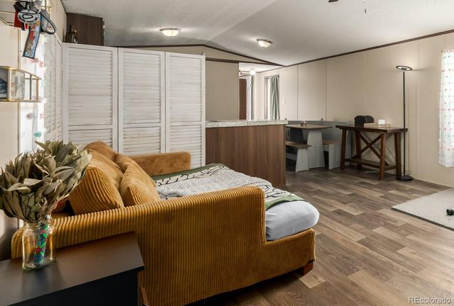 10 9th Avenue, Longmont, CO 80501