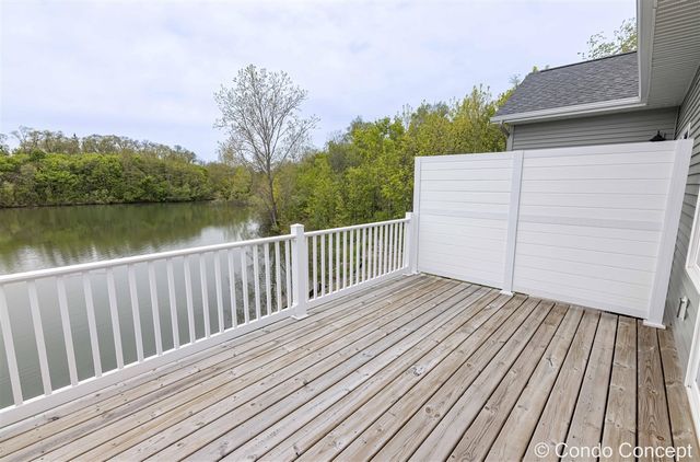 6623 Shoreside Court, Grand Rapids, MI 49548
