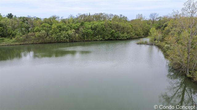 6623 Shoreside Court, Grand Rapids, MI 49548