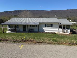 945 N Maple, Whitwell, TN 37397
