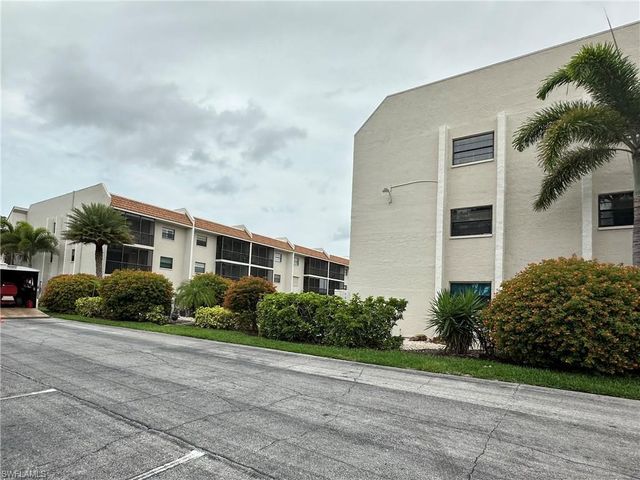 9395 Pennsylvania AVE 19, Bonita Springs, FL 34135