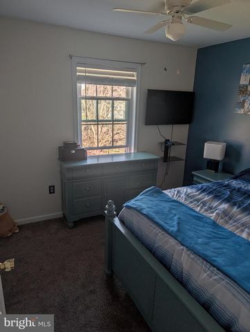 404 TANGER ST, Marietta, PA 17547