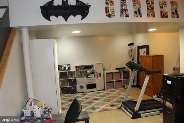 404 TANGER ST, Marietta, PA 17547