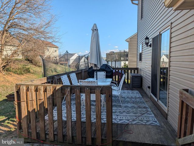 404 TANGER ST, Marietta, PA 17547