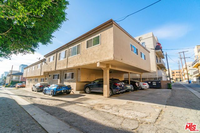 1256 S Westgate Avenue, Los Angeles, CA 90025