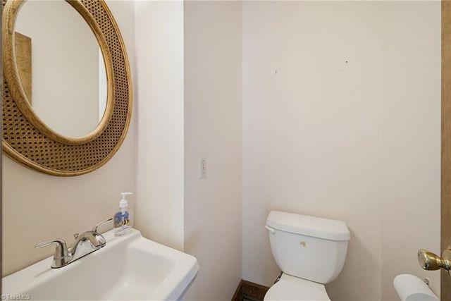 114 S Park Terrace, Eden, NC 27288