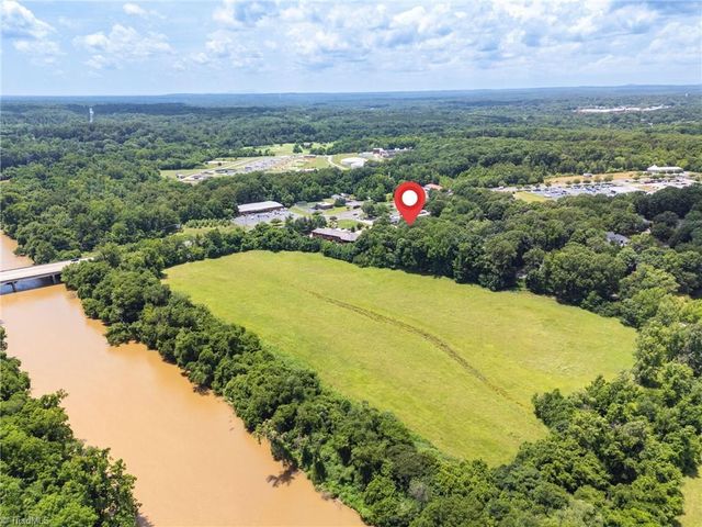 114 S Park Terrace, Eden, NC 27288