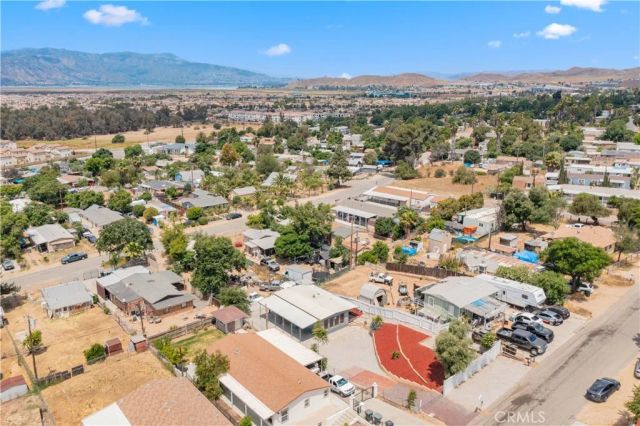 32857 Valley View Avenue, Lake Elsinore, CA 92530
