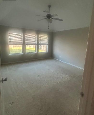 2136 Moss Creek Lane, Conroe, TX 77304