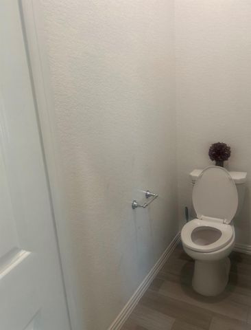 2136 Moss Creek Lane, Conroe, TX 77304