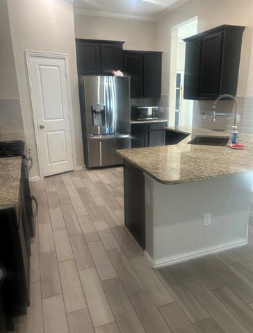 2136 Moss Creek Lane, Conroe, TX 77304