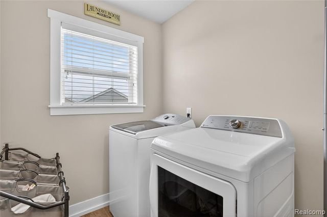 16543 Bedington Drive, Linden, MI 48451