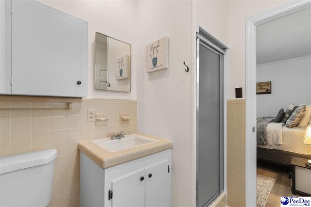 506 Park St, Timmonsville, SC 29161