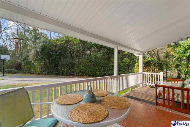 506 Park St, Timmonsville, SC 29161