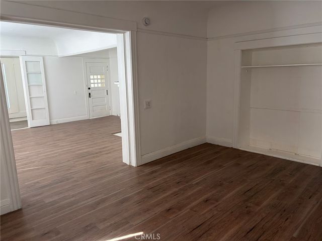 915 E 23rd Street, Los Angeles, CA 90011
