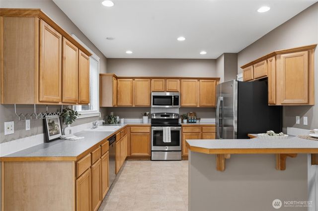 1447 Cherry Avenue, Fircrest, WA 98466