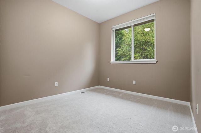 1447 Cherry Avenue, Fircrest, WA 98466