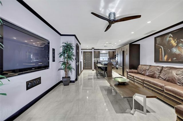 3414 ARBOR OAKS COURT, Tampa, FL 33614