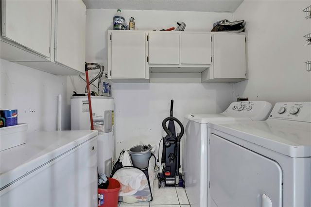 3414 ARBOR OAKS COURT, Tampa, FL 33614