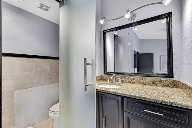 3414 ARBOR OAKS COURT, Tampa, FL 33614