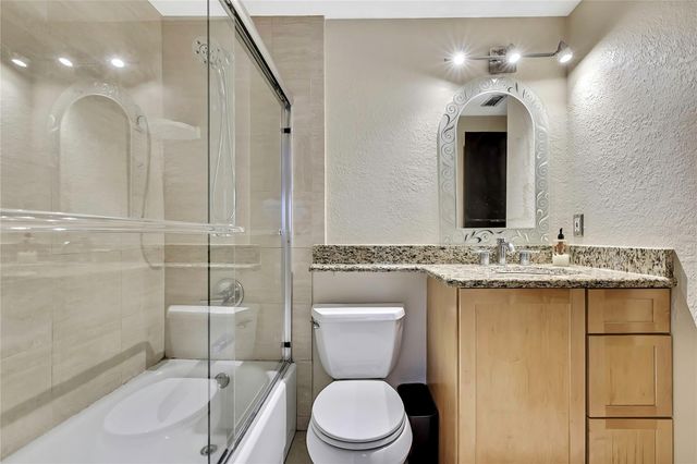 3414 ARBOR OAKS COURT, Tampa, FL 33614