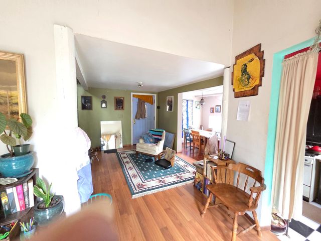 18755 N. Canyon, Nevada City, CA 95959