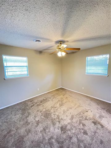 3102 Scott Lane, Springdale, AR 72762