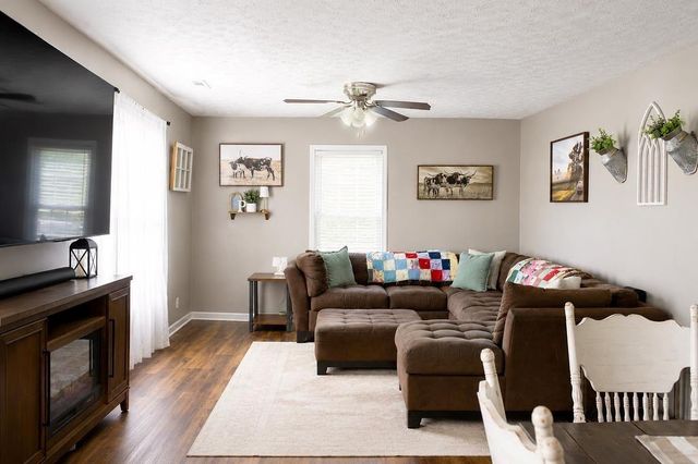 42 Eaves Drive, Temple, GA 30179