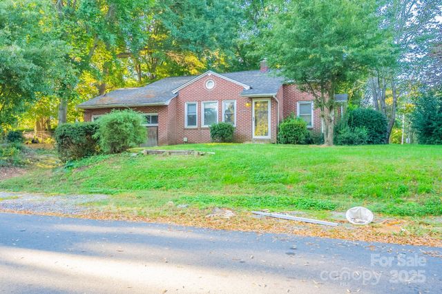 1501 Mccormick Avenue, Gastonia, NC 28054