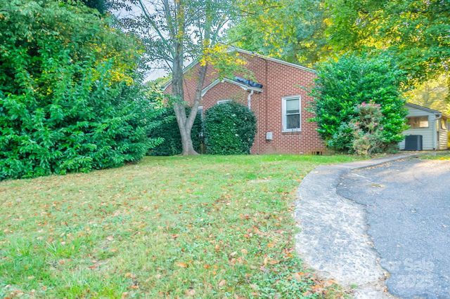 1501 Mccormick Avenue, Gastonia, NC 28054