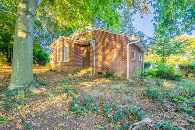 1501 Mccormick Avenue, Gastonia, NC 28054