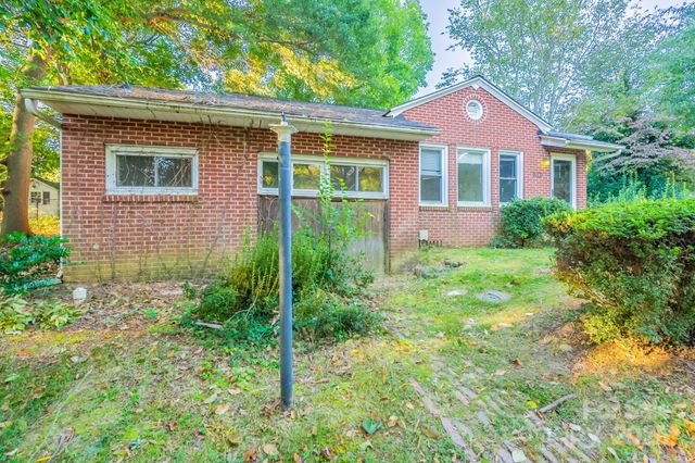 1501 Mccormick Avenue, Gastonia, NC 28054