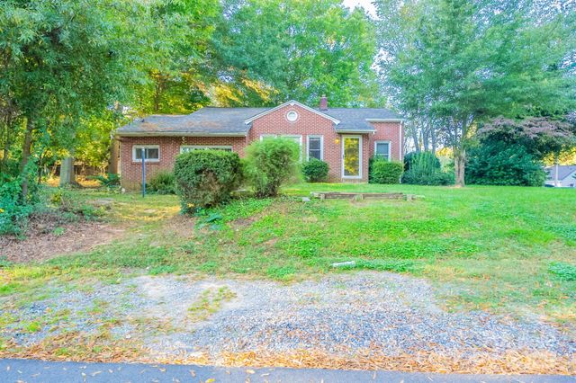 1501 Mccormick Avenue, Gastonia, NC 28054