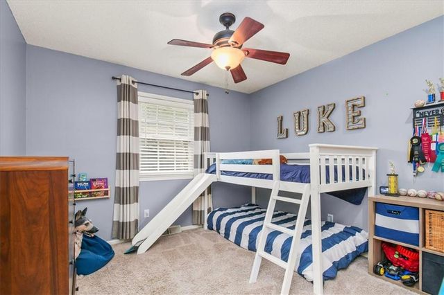 4524 NW Bramble Trail, Lee's Summit, MO 64064