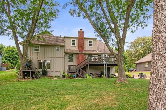 4524 NW Bramble Trail, Lee's Summit, MO 64064