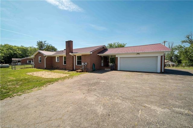 5800 Bethel Road, Jonesville, NC 28642