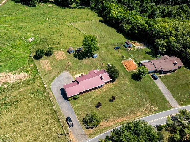 5800 Bethel Road, Jonesville, NC 28642