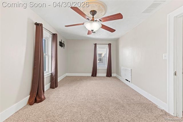 2835 Parkwood Street, Trenton, MI 48183