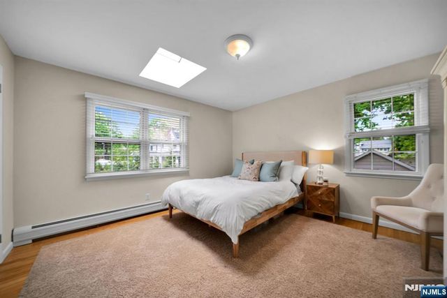 10 Carolina Place, Ridgewood, NJ 07450
