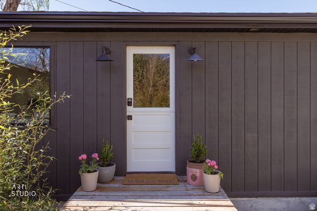 2873 E PAMELA DR, Cottonwood Heights, UT 84121