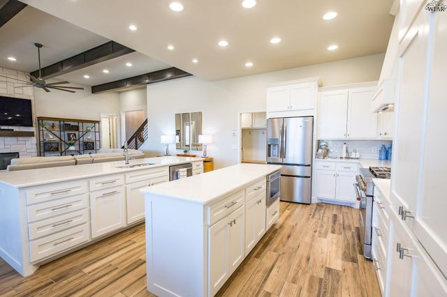 3405 COVENTRY DRIVE, Wichita Falls, TX 76310