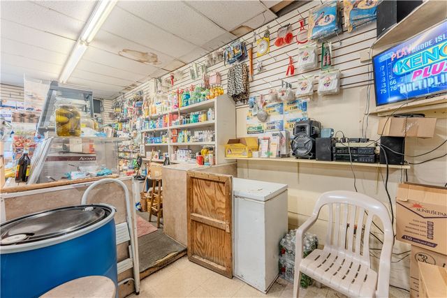 91 Laura Street, Providence, RI 02907