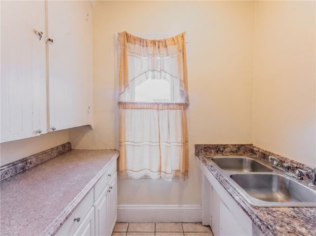 91 Laura Street, Providence, RI 02907
