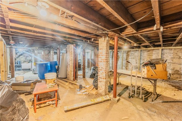 91 Laura Street, Providence, RI 02907
