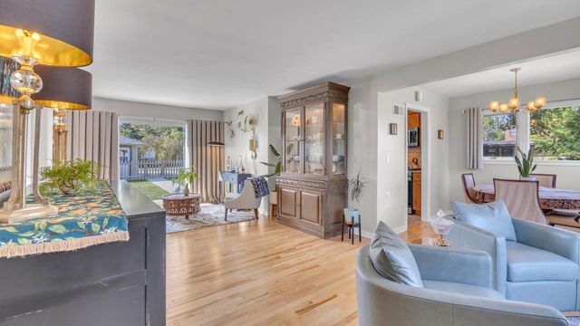 2504 Lakeshore DRIVE, Sheboygan, WI 53081