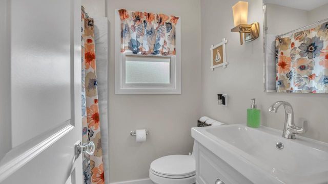 2504 Lakeshore DRIVE, Sheboygan, WI 53081